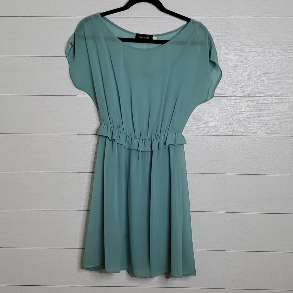 LEGEND | DRESS